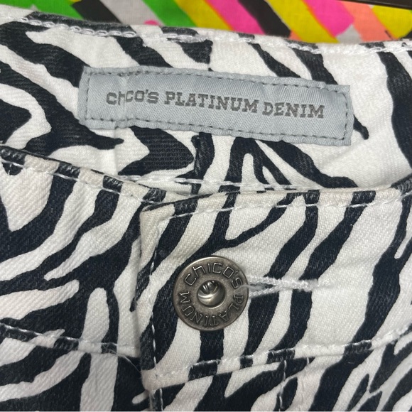 Vintage Chicos Platinum Denim Zebra Print Jeans - Picture 3 of 4